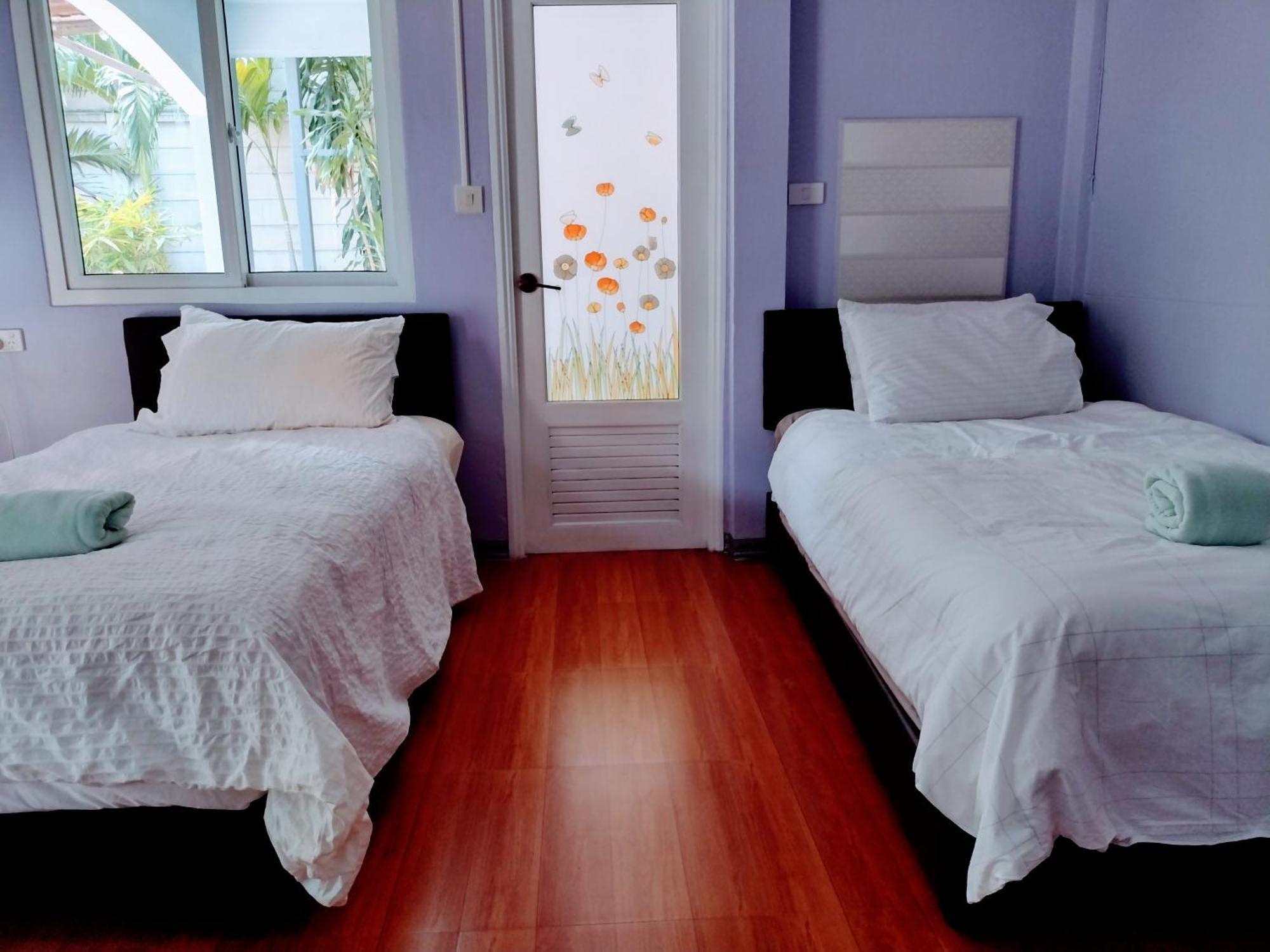 Mango Tree Guestroom Bangkok Esterno foto
