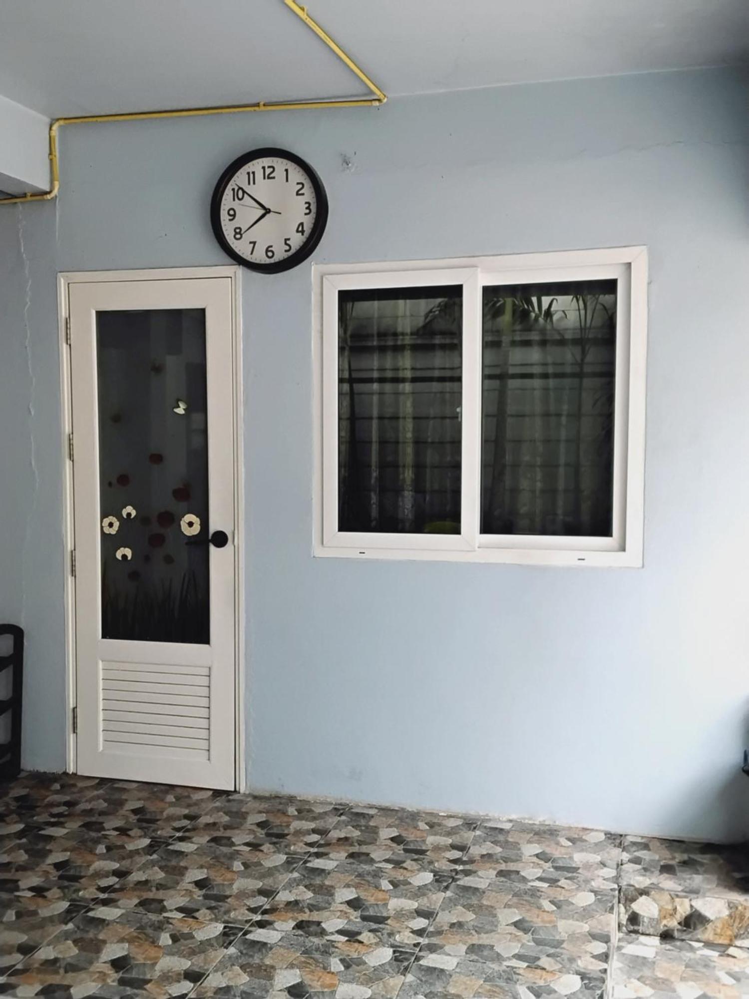 Mango Tree Guestroom Bangkok Esterno foto